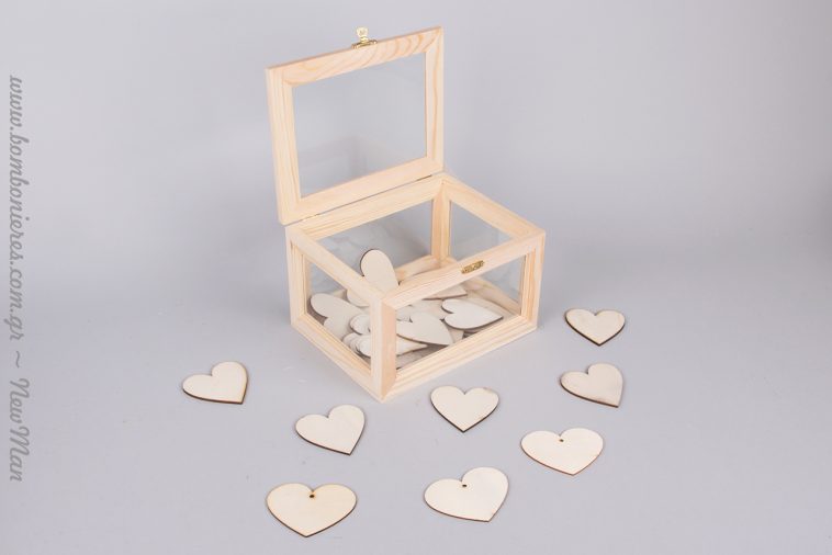 Ξύλινες ευχές σε σχήμα καρδιάς (διατίθενται σε συσκευασία των 10 ή 50 καρδιών αναλόγως την επιλογή σας).