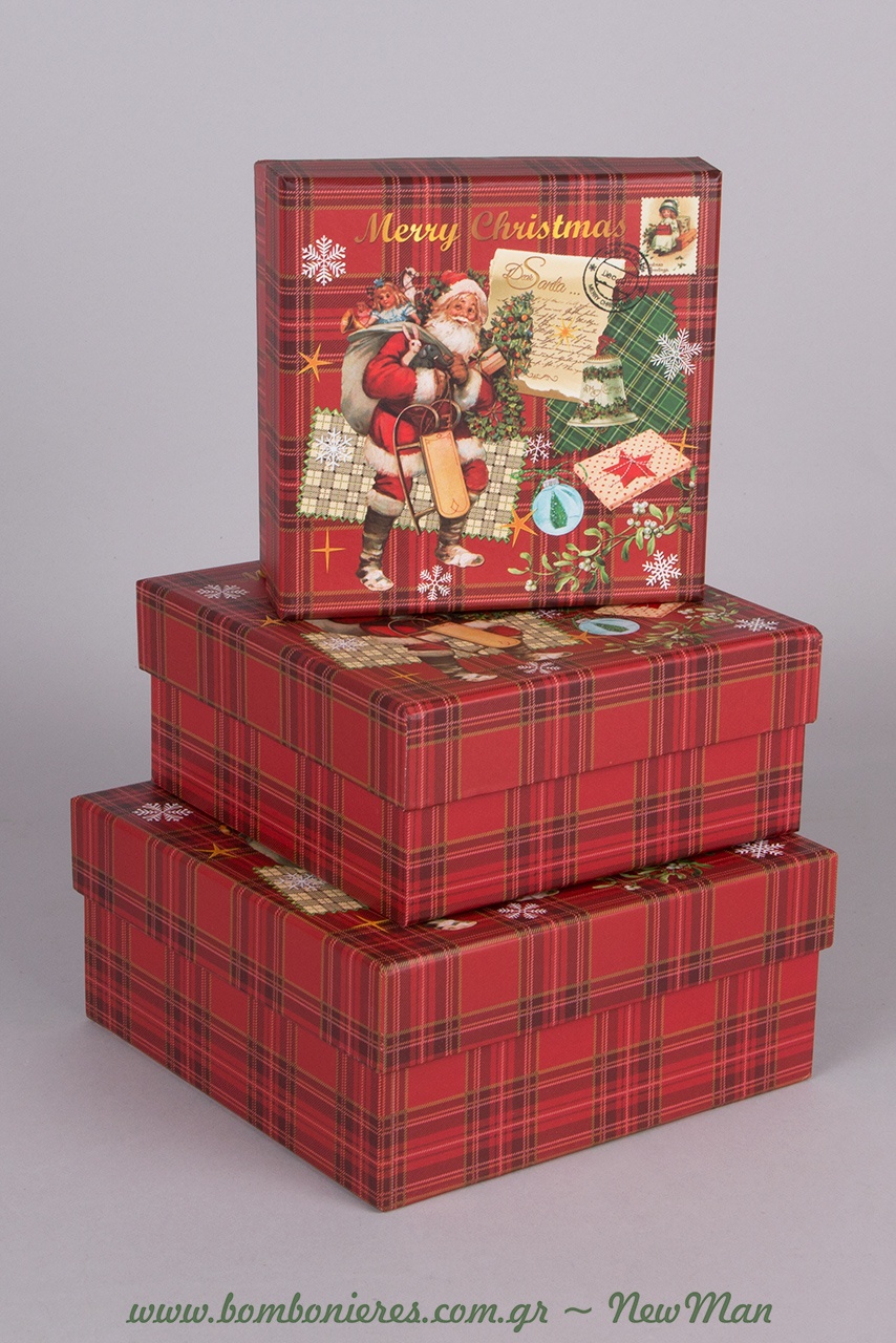 Καρό χάρτινα κουτιά με ένα σούπερ χαριτωμένο Αγ. Βασίλη στο καπάκι σε τετράγωνο σχήμα (13x13x6cm, 15x15x7cm, 17x17x8cm).