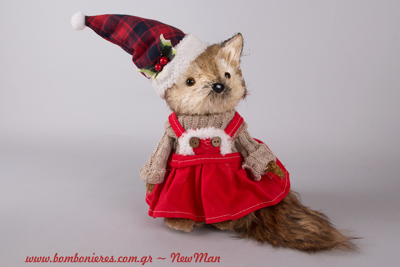 Διακοσμητική αλεπουδίτσα (25cm) που φοράει πουλόβερ, φόρεμα και σκούφο για τον χριστουγεννιάτικο στολισμό σας.