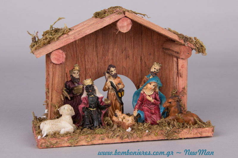 Ξύλινη χριστουγεννιάτικη Φάτνη (15 x 6 x 11cm) που περιέχει την Παναγία, τον μικρό Χριστό, τον Ιωσήφ, τους τρεις Μάγους καθώς και κάποια ζώα.